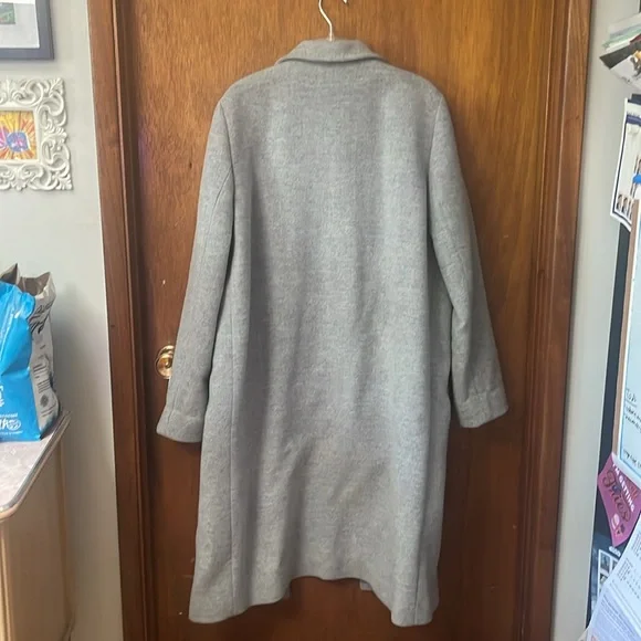Aritzia Babaton Stedman coat - Picture 8 of 8